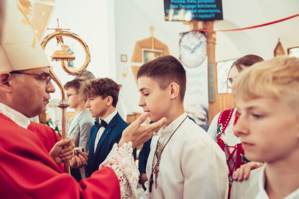 bierzmowanie w sieniawie 2024 0023 bierzmowanie w sieniawie 2024 0023