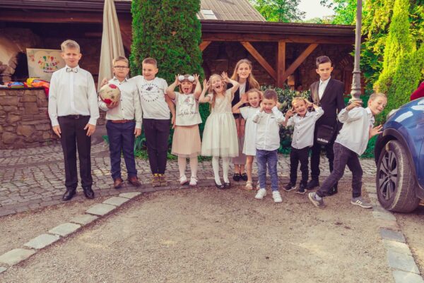 impreza komunijna michala w lokalu folwark stara winiarnia 0013