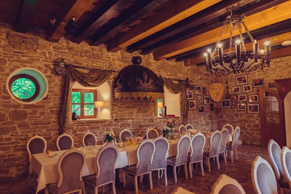 impreza komunijna michala w lokalu folwark stara winiarnia 0058