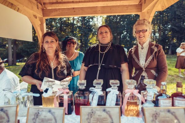 impreza koncertowy przewrot palacowy w rabie wyznej 0001 impreza koncertowy przewrot palacowy w rabie wyznej 0001