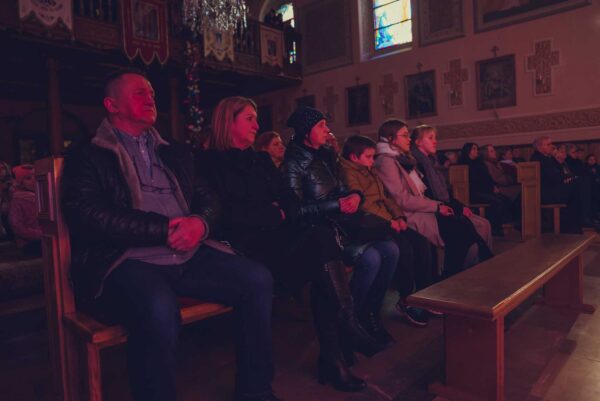 koncert pasyjny kinga brandys wojciak i natalia rubis 0007 koncert pasyjny kinga brandys wojciak i natalia rubis 0007