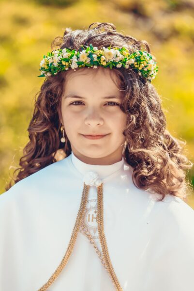 pierwsza komunia swieta w kosciele jana pawla ii podsarnie 2024 0004