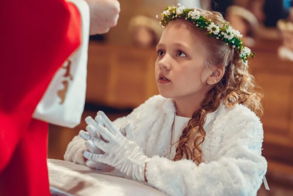 pierwsza komunia swieta w kosciele sw teresy rabka zdroj 2024 0036