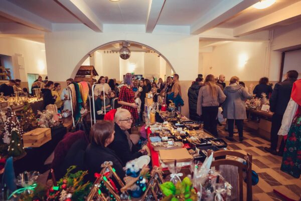 pierwszy kiermasz swiateczny w rabie wyznej 0019 pierwszy kiermasz swiateczny w rabie wyznej 0019