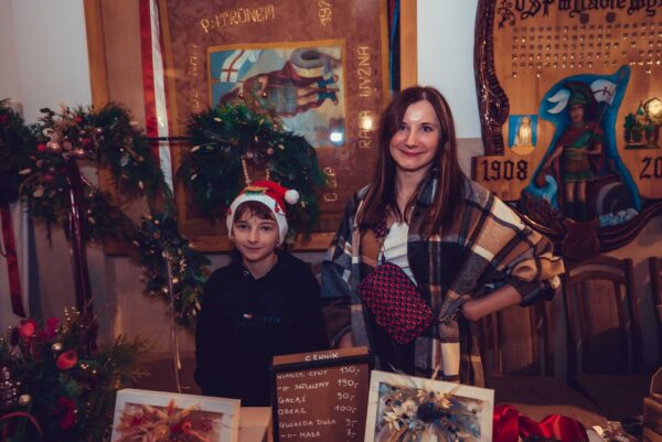 pierwszy kiermasz swiateczny w rabie wyznej 0029 pierwszy kiermasz swiateczny w rabie wyznej 0029