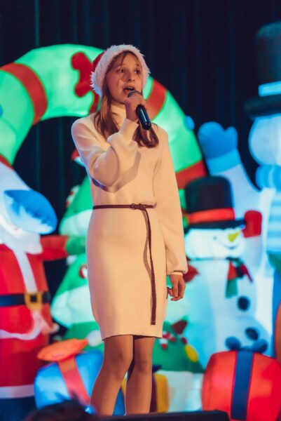 pierwszy kiermasz swiateczny w rabie wyznej 0037 pierwszy kiermasz swiateczny w rabie wyznej 0037