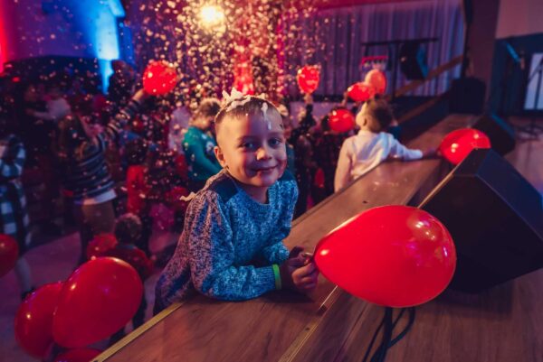 pierwszy kiermasz swiateczny w rabie wyznej 0049 pierwszy kiermasz swiateczny w rabie wyznej 0049