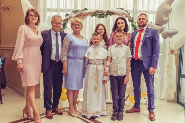 przyjęcie komunijne mateusza w lokalu victoria 0037